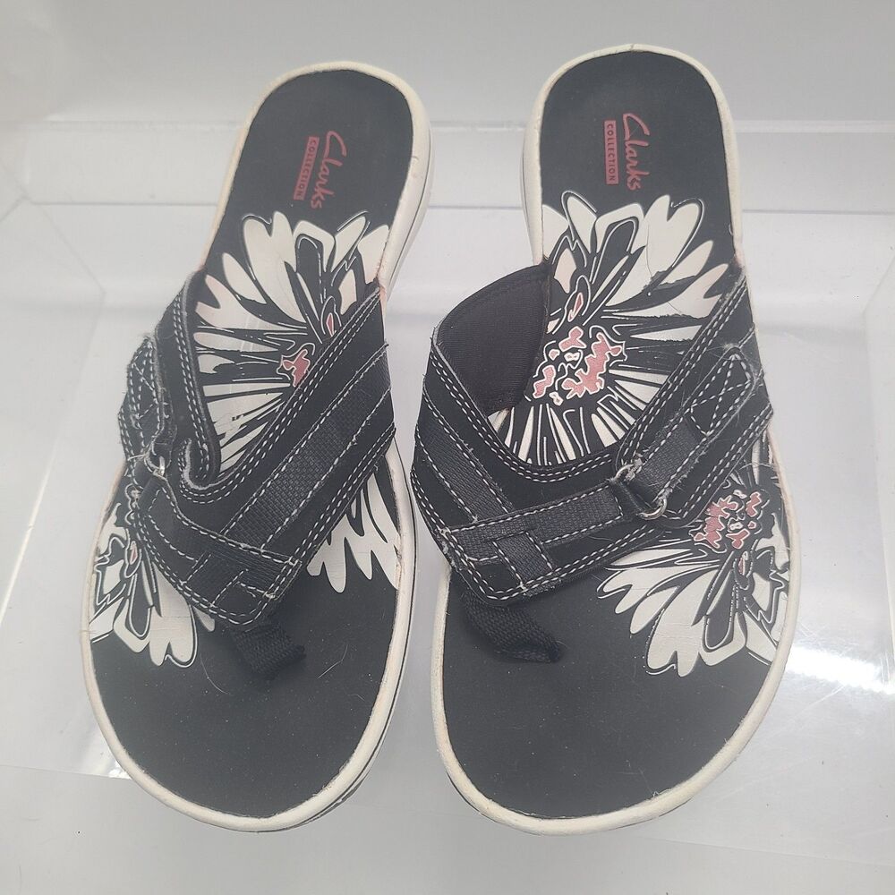 CLARKS Black White Breeze Sea Sandals Flip Flop Sz 8M Super Soft Footbed